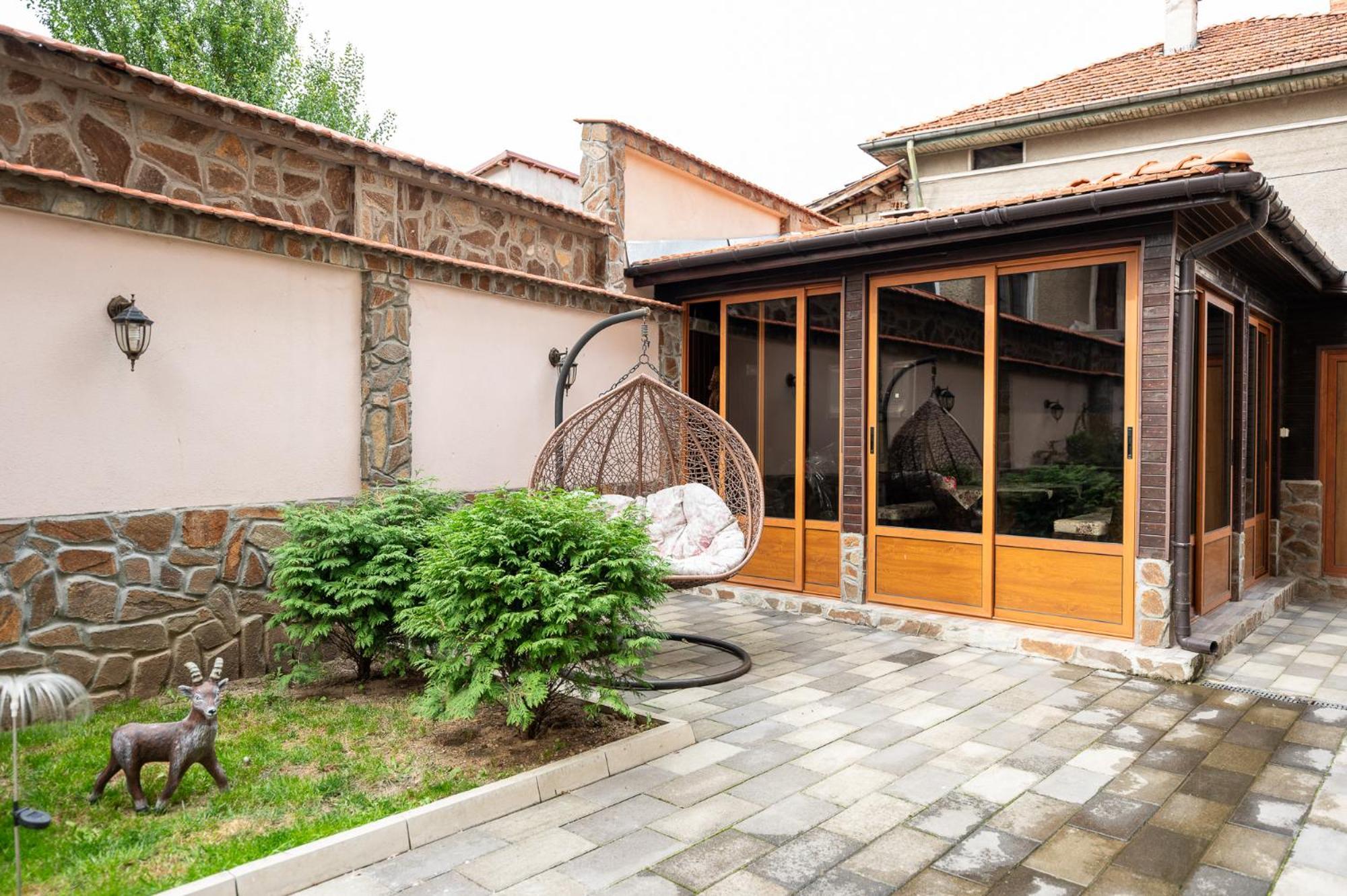 Beluga Guest House Велинград Экстерьер фото